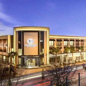 Doubletree By Hilton Airport מלון איזמיר