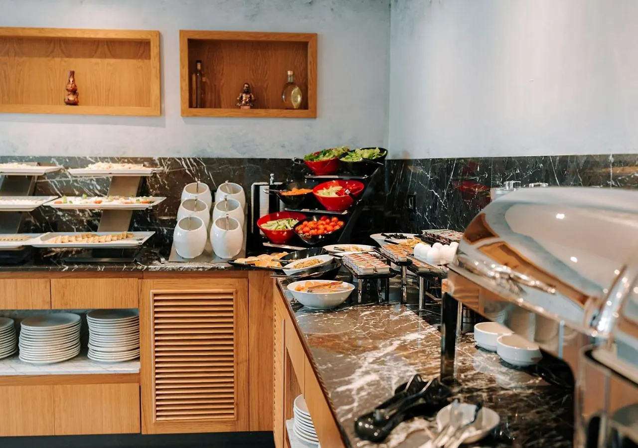 Invite Hotel Corner טראבזון